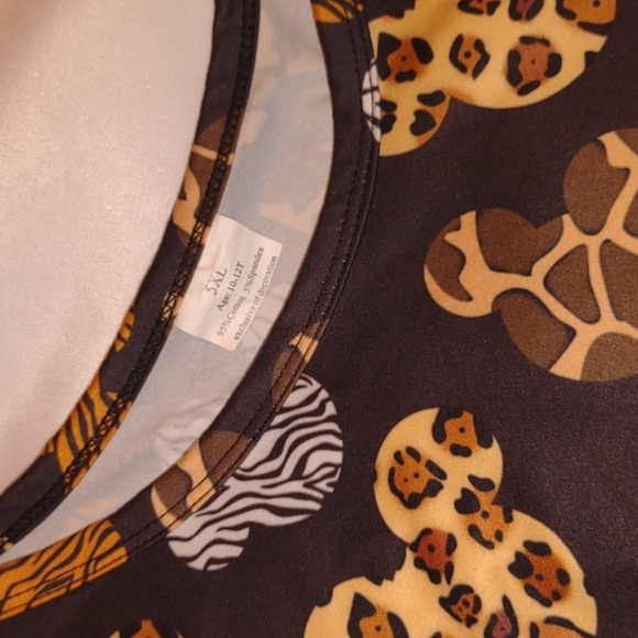 Super Soft Flowy Animal Print Boutique Dress - Picture 4 of 4